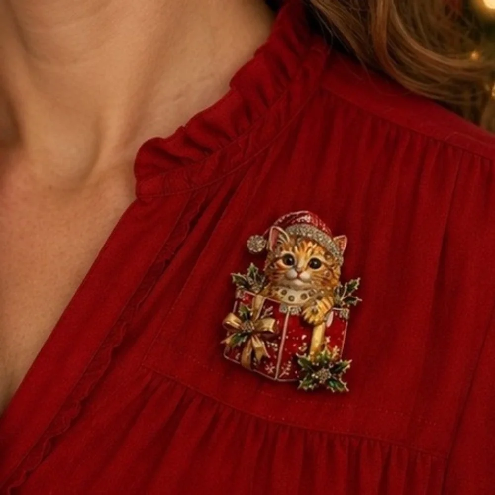 Christmas Kitten Brooch Red Gift Box Rhinestone Enameled Holiday Cat Pin